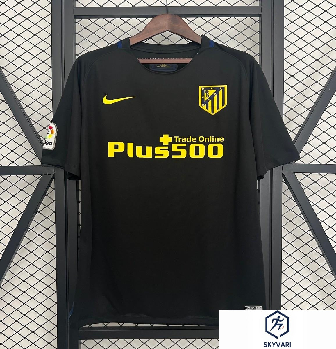 f3efc66de9565eb32a5290fc.jpg
