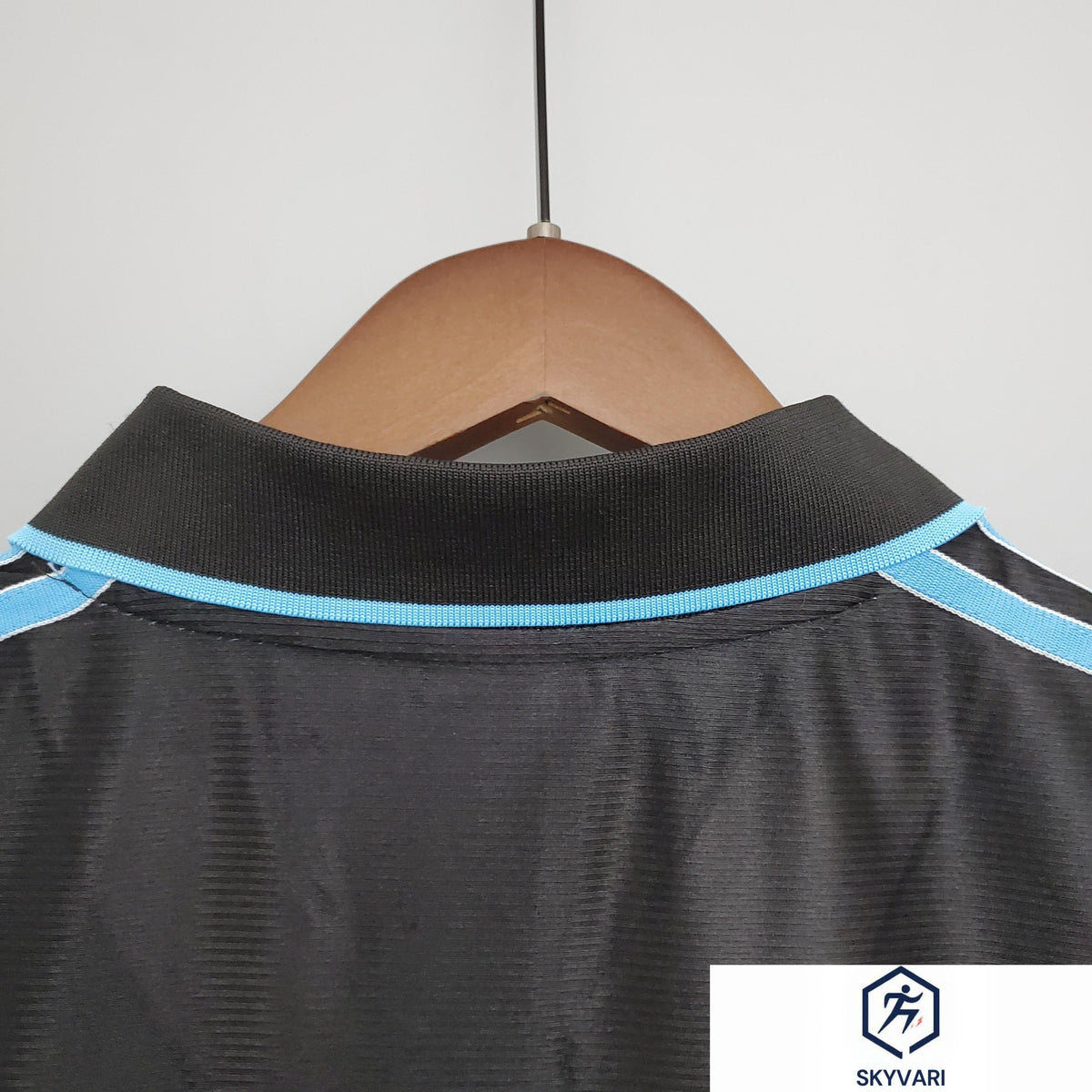 6823ed926d1b7b9b.jpg