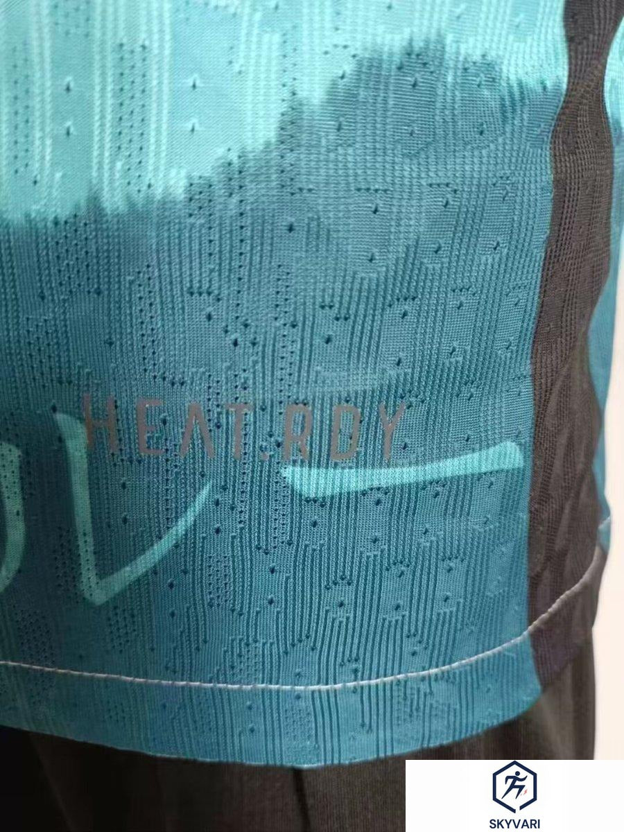 55341a8cd5b0551b694356b2.jpg
